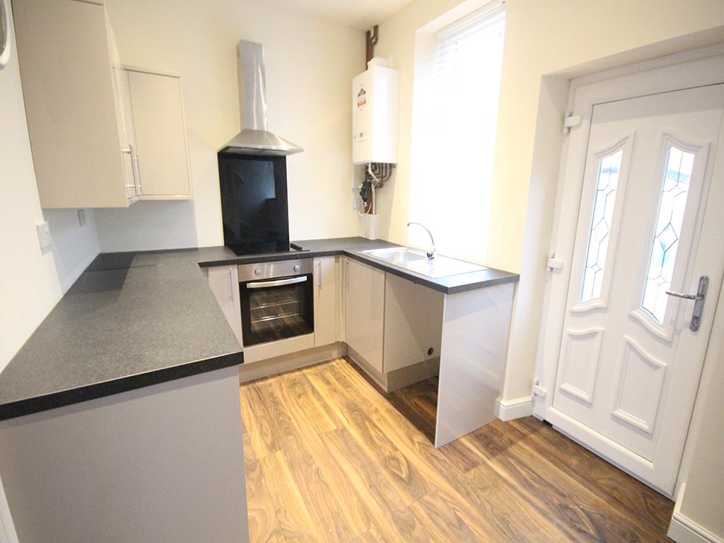 2 bedroom mid terrace house To Let in Earby - 2017-02-25 11.13.53-2.jpg